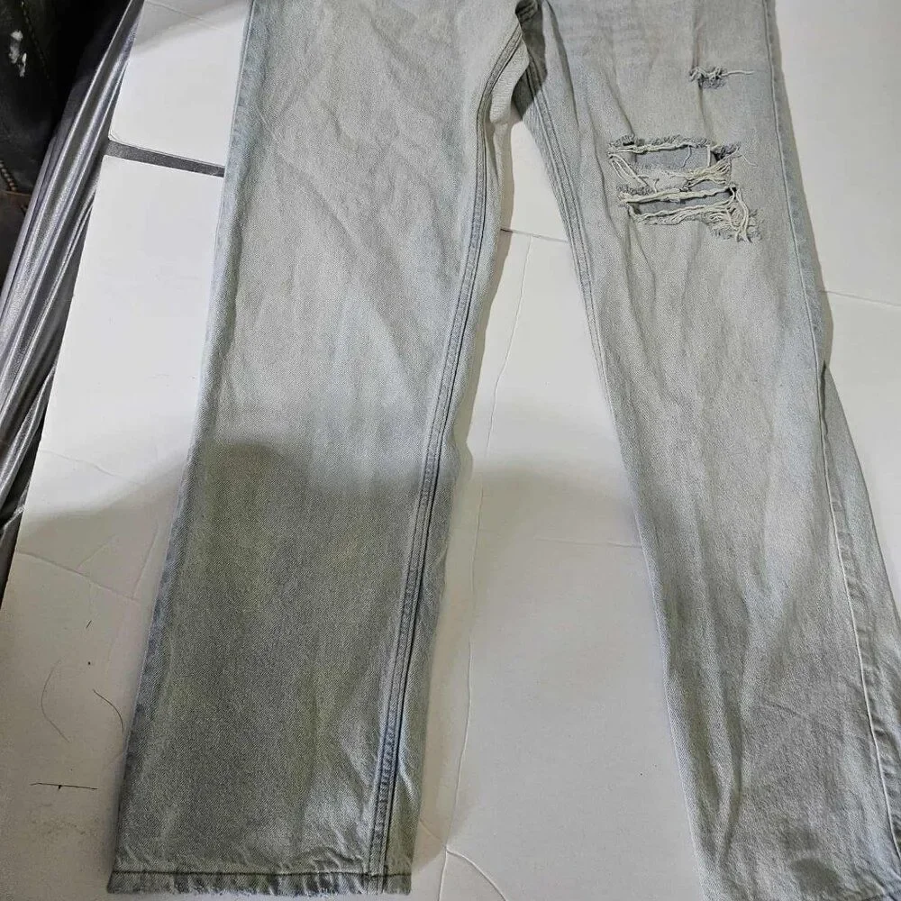 &Denim by H&M 90s Boyfriend Jeans Women's Light Wash Distressed Button Fly Size - Picture 9 of 9